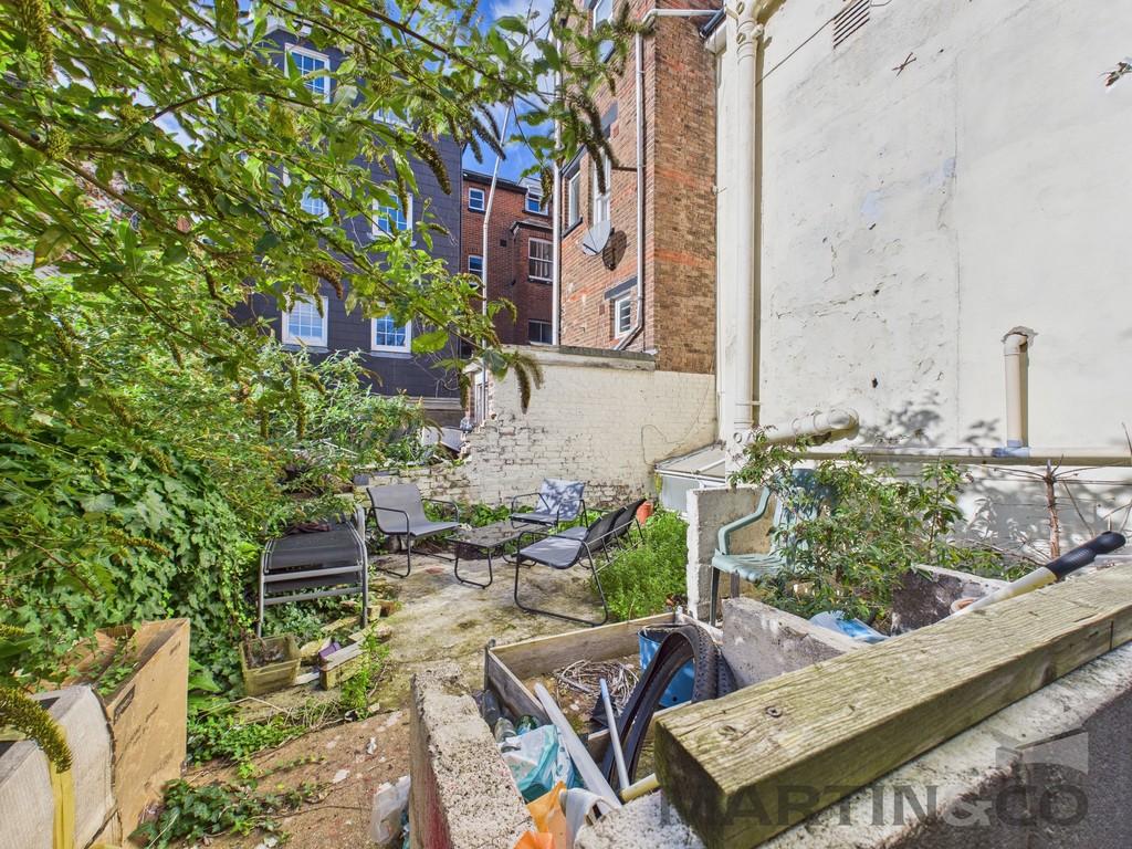 Flat 4 - Garden