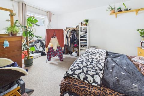 7 bedroom semi-detached house for sale, Outram Road, Southsea