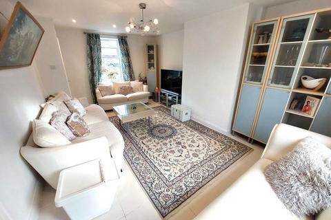 undefined, Bannerman Avenue, Prestwich, M25