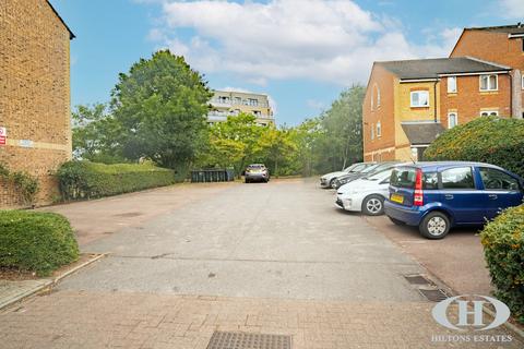 undefined, Burket Close, Southall