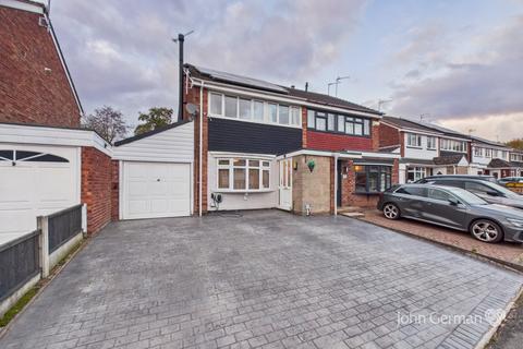 Raven Close, Hednesford, Cannock