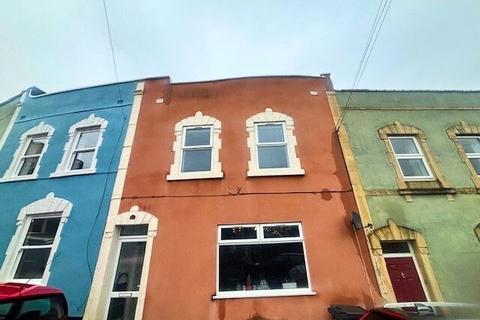 2 bedroom apartment to rent, Cambridge Street, BRISTOL BS3