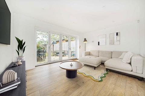 undefined, Eveline Road, Mitcham CR4