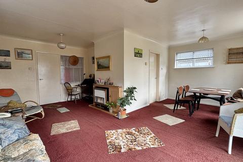 3 bedroom detached house for sale, Beechwood Avenue, Melton Mowbray
