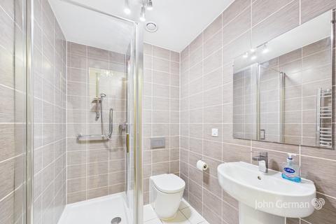 2 bedroom ground floor flat for sale, Humphrey Court, The Oval, Stafford