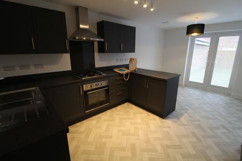 3 bedroom detached house to rent, Rose Hill Rise, Doncaster DN4