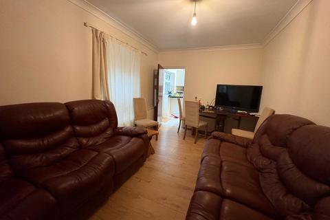 6 bedroom semi-detached house to rent, Avenue Road, Southampton
