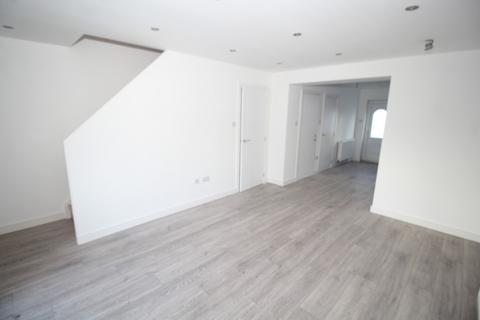 undefined, Hall Street, Featherstone