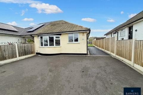 2 bedroom semi-detached bungalow for sale, Lawrence Crescent, Heckmondwike