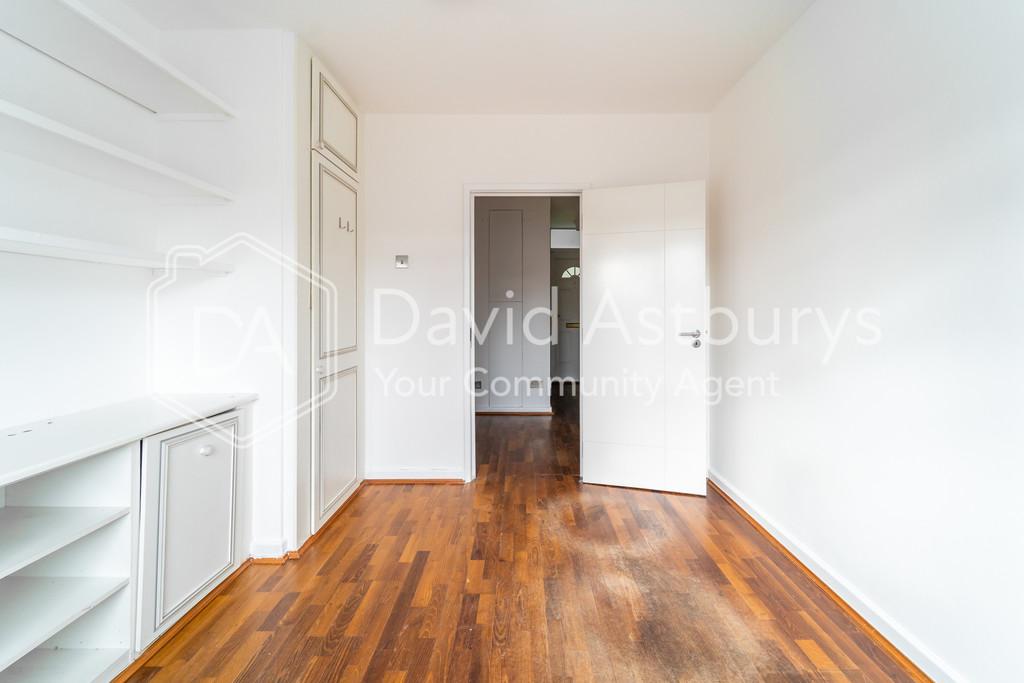 Ndb00608