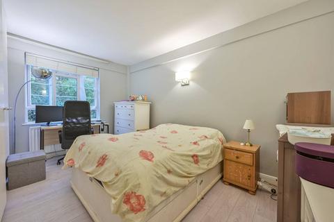 undefined, Edge Hill, Wimbledon, London, SW19