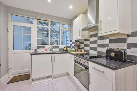 undefined, Edge Hill, Wimbledon, London, SW19