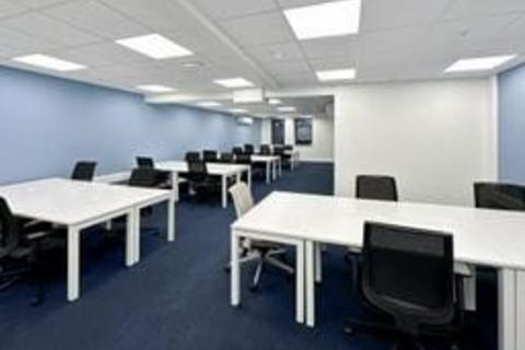 Office to rent, Salisbury Rd Southampton SO40 3XF