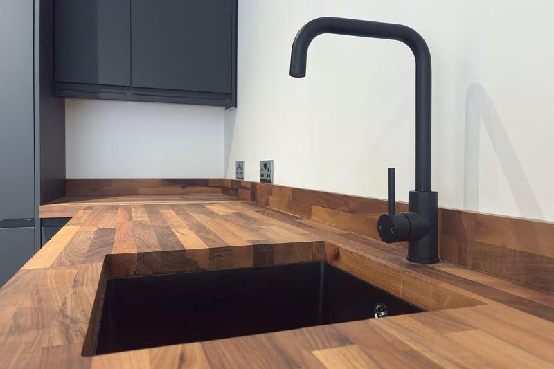 Kitchen finishes