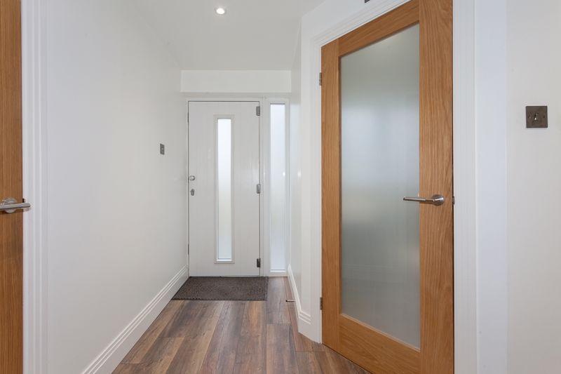 L shaped entrance