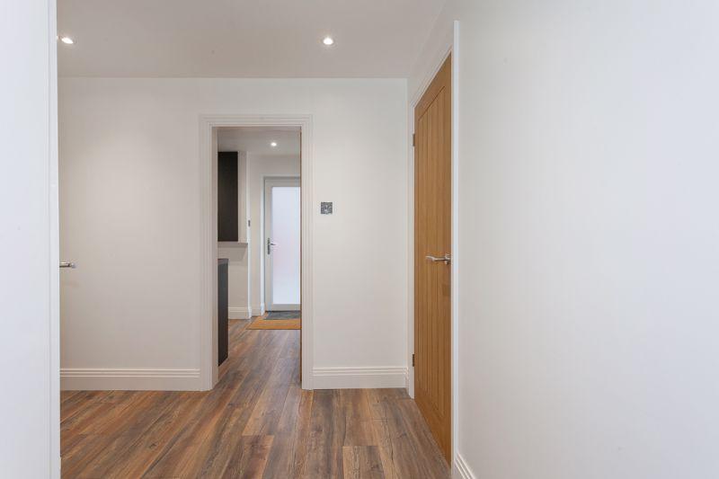L shaped entrance