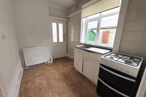 3 bedroom semi-detached house for sale, Fibbersley, Wolverhampton