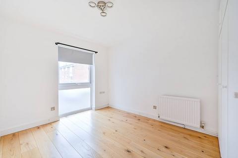 2 bedroom flat for sale, Ravensmede Way, Chiswick, London, W4