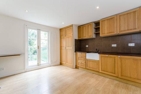 4 bedroom flat for sale, Wandsworth Bridge Road, Fulham, London, SW6