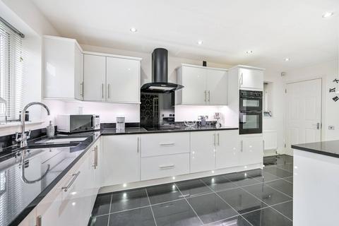 undefined, Camel Grove, Kingston, Kingston upon Thames, KT2