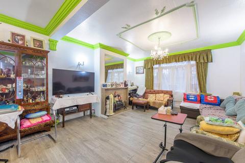 undefined, Powys Lane, Southgate, London, N13