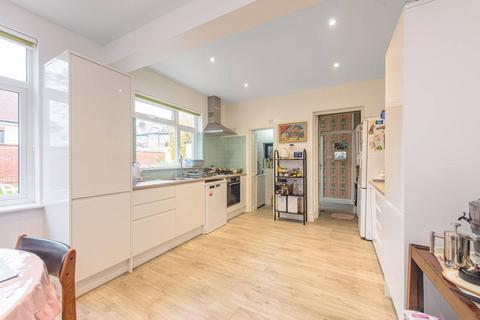 undefined, Powys Lane, Southgate, London, N13