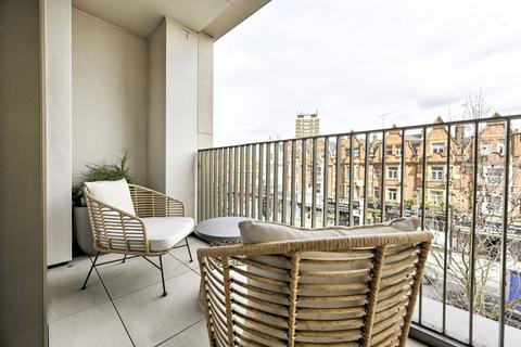 1 bedroom flat to rent, West End Gate, Paddington, LONDON, W2