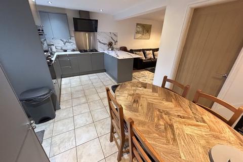 3 bedroom semi-detached house for sale, Kings Drive, Llandudno