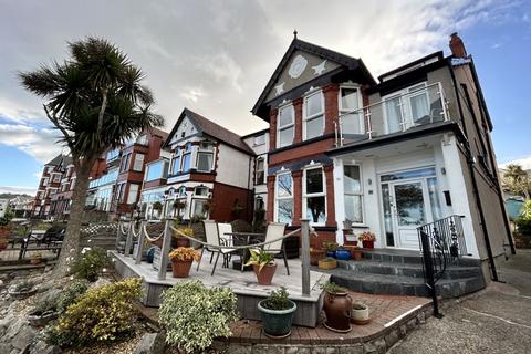Cayley Promenade, Rhos on Sea