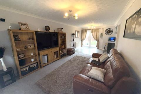 3 bedroom detached house for sale, Magnolia Drive, Fallowfield, Ashington