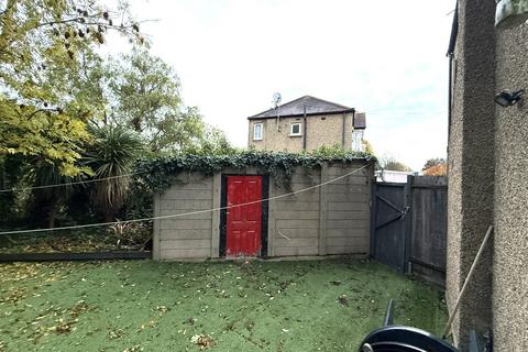 2 bedroom semi-detached house for sale, Bell Close, Pinner, HA5