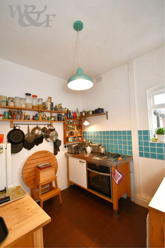 Photo 18