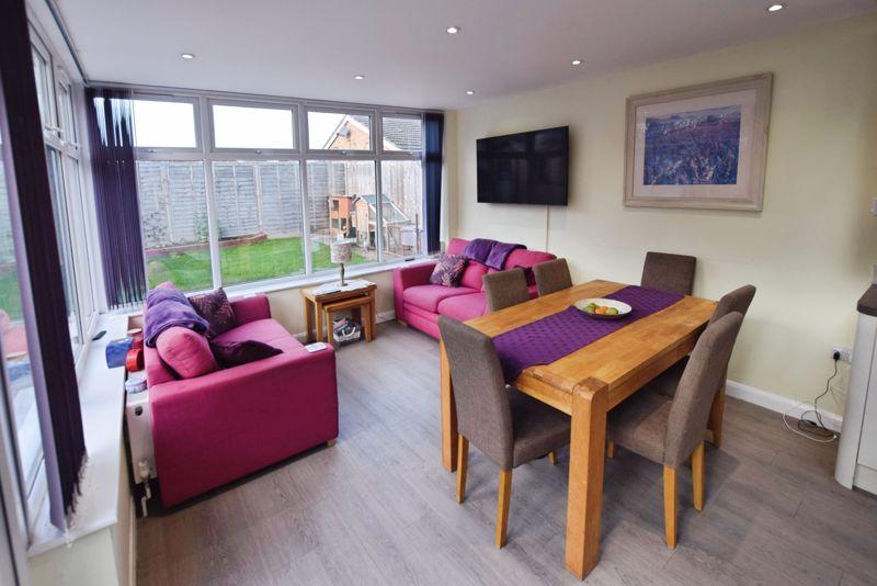 Family Room/Dining