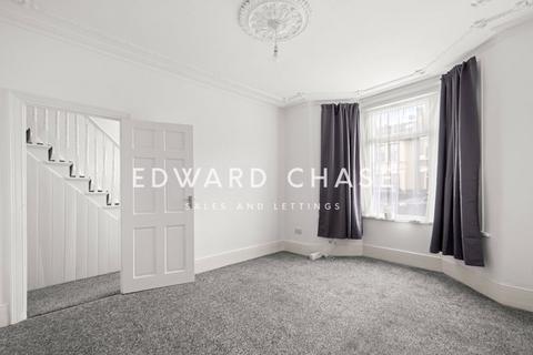 3 bedroom terraced house for sale, Kingston Road, Ilford, IG1