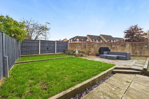 2 bedroom end of terrace house for sale, Watermans Court, Quedgeley, Gloucester, Gloucestershire, GL2