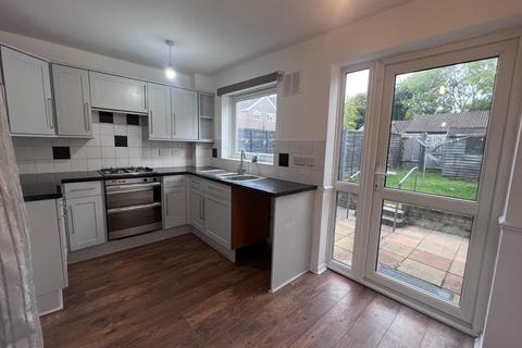 undefined, Horseshoe Close, Hampshire PO14