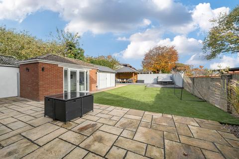 4 bedroom detached house for sale, Broome Manor Lane, Broome Manor, Swindon, SN3