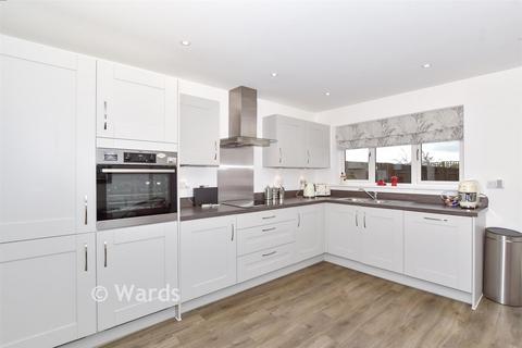 undefined, The Bentletts, Maidstone ME18