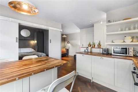 undefined, 304 Websters Land, Grassmarket, Edinburgh, EH1 2RU
