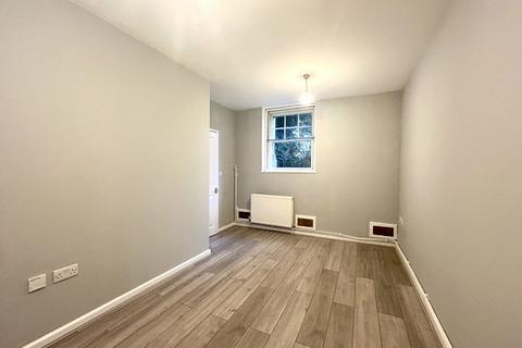 undefined, Kings Road, Reading, Berkshire, RG1