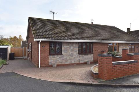2 bedroom semi-detached bungalow for sale, Lifton Croft, Kingswinford DY6