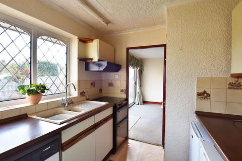 2 bedroom semi-detached bungalow for sale, Lifton Croft, Kingswinford DY6