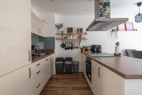 3 bedroom terraced house for sale, Brooklands, Milton Keynes MK10