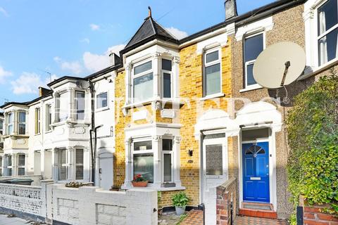 4 bedroom house for sale, Dowsett Road, London, N17