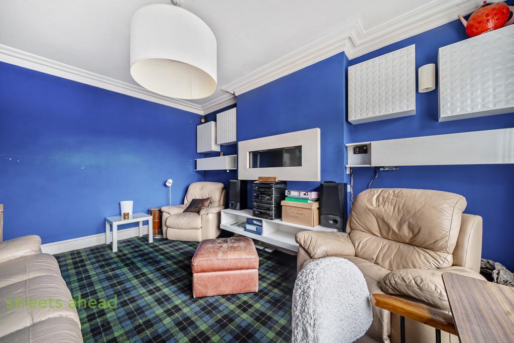 D9f8139f-4e62-419...