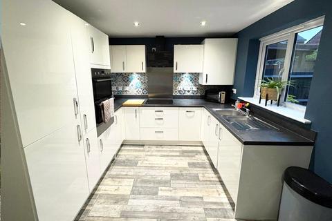 3 bedroom semi-detached house for sale, Holland Drive, Weir Hill, Shrewsbury, Shropshire, SY2