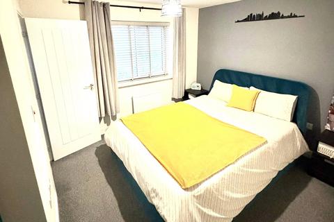 3 bedroom semi-detached house for sale, Holland Drive, Weir Hill, Shrewsbury, Shropshire, SY2