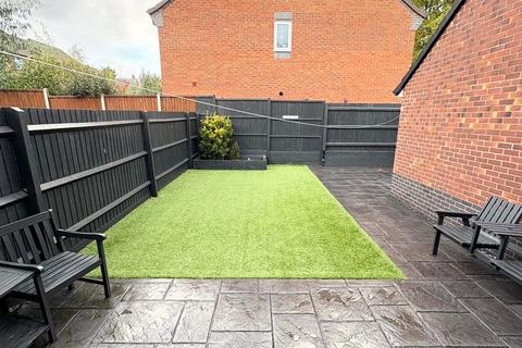 3 bedroom semi-detached house for sale, Holland Drive, Weir Hill, Shrewsbury, Shropshire, SY2