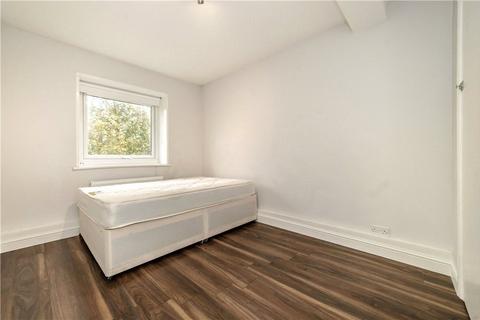 4 bedroom apartment to rent, High Trees, London, SW2