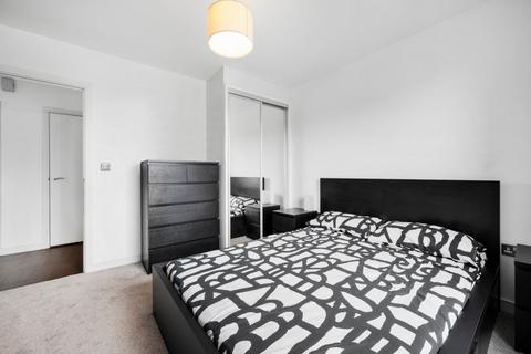 2 bedroom flat for sale, Mandara Place, Yeoman Street, London, SE8